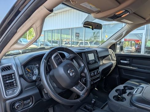 Used 2019 RAM 2500 Tradesman AWD/4WD image 4