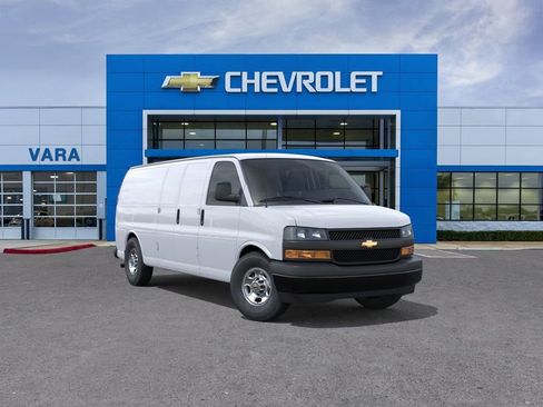 New 2026 Chevrolet Express 2500 Extended RWD image 1