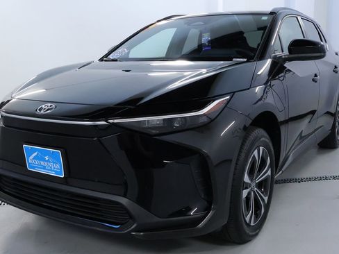Used 2024 Toyota bZ4X XLE image 3