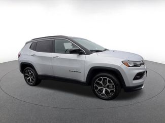 Used 2025 Jeep Compass Limited video 2