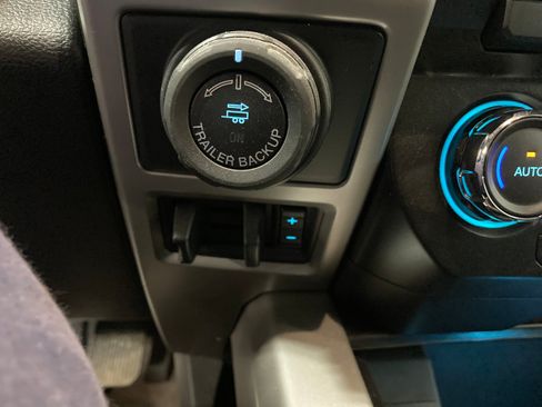Used 2018 Ford F150 Lariat AWD/4WD image 34