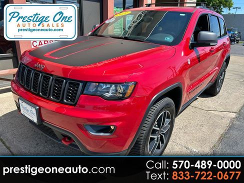 Used 2021 Jeep Grand Cherokee Trailhawk w/ Trailhawk Luxury Group AWD/4WD image 1