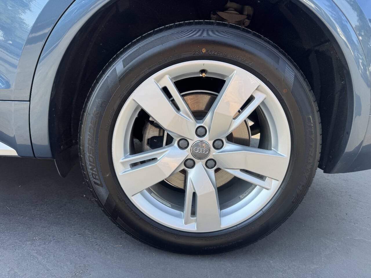 Used 2018 Audi Q5 2.0T Premium Plus w/ Premium Plus Package AWD/4WD image 19