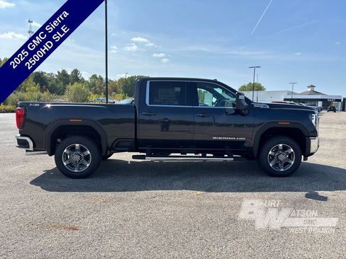 New 2025 GMC Sierra 2500 SLE w/ SLE Value Package; image 7