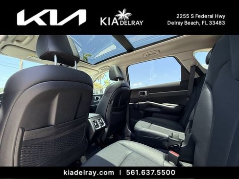 Used 2026 Kia Sorento EX w/ EX Premium Package FWD image 15
