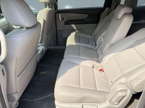 Used 2016 Honda Odyssey EX-L image 15