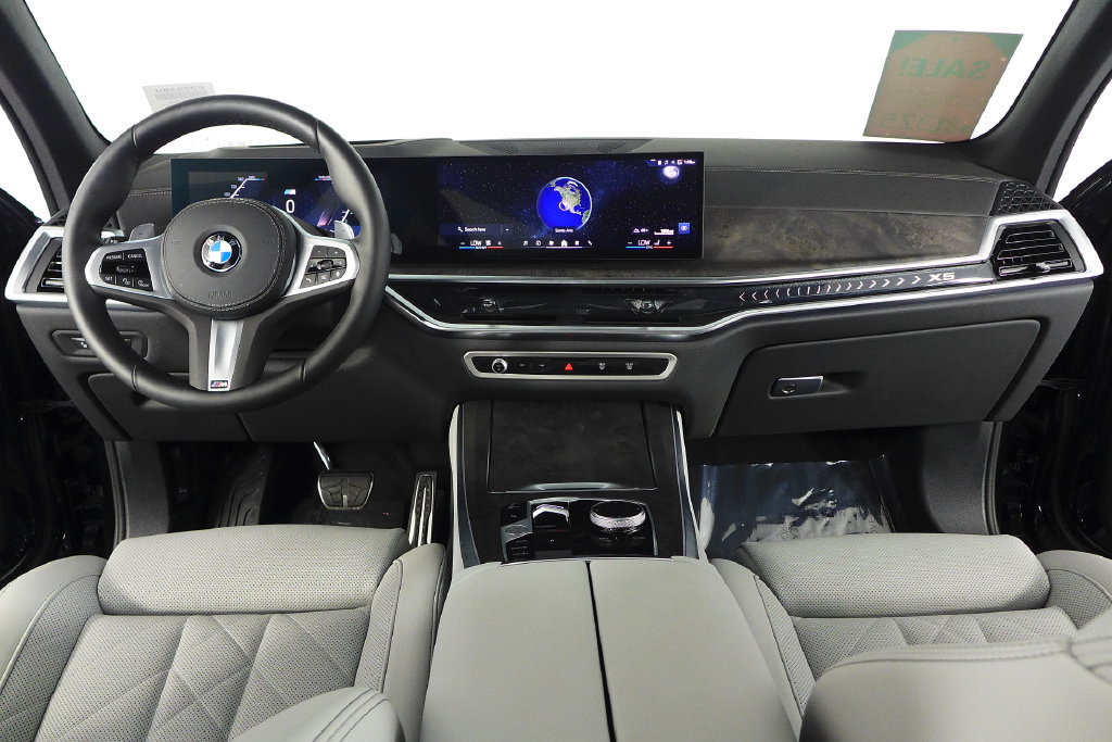 Used 2026 BMW X5 xDrive40i w/ M Sport Package AWD/4WD image 25