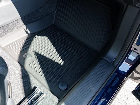 New 2026 Nissan Rogue SV image 29