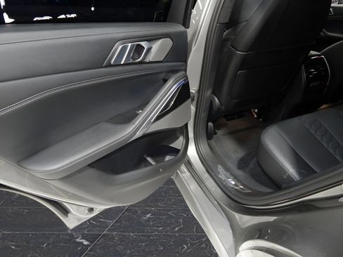 Used 2023 BMW X6 M AWD/4WD image 31