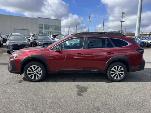 New 2025 Subaru Outback Premium image 4