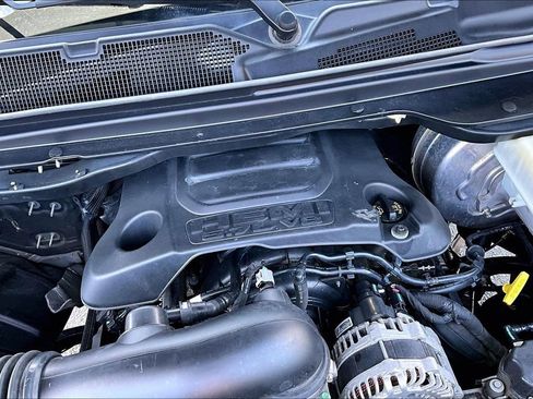 Used 2021 RAM 1500 Big Horn AWD/4WD image 32