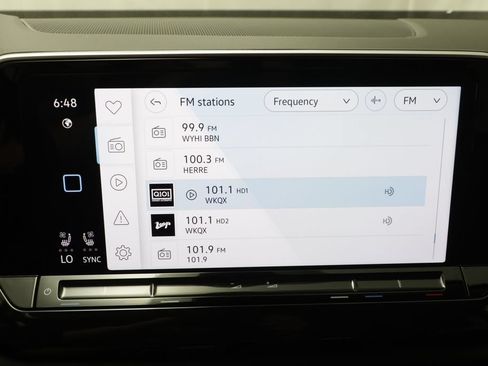 Used 2025 Volkswagen Atlas SE AWD/4WD image 9