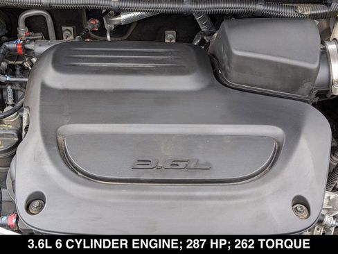 Used 2023 Chrysler Voyager LX FWD image 18