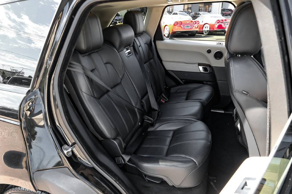 Used 2016 Land Rover Range Rover Sport HSE AWD/4WD image 39