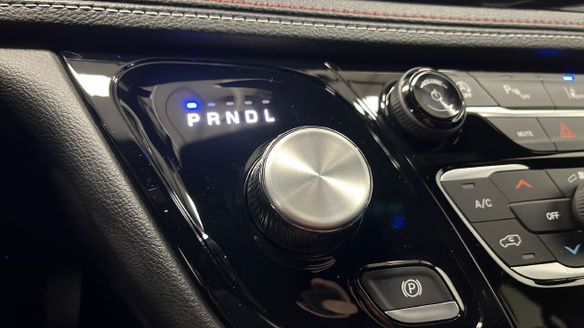 New 2027 Chrysler Pacifica Select FWD image 18
