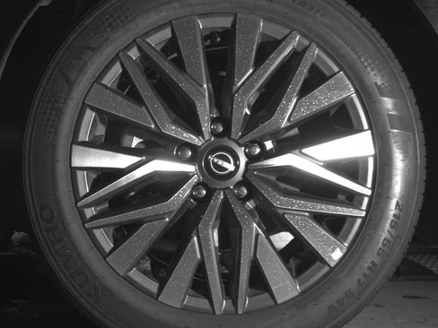 Used 2025 Nissan Altima 2.5 SV image 12