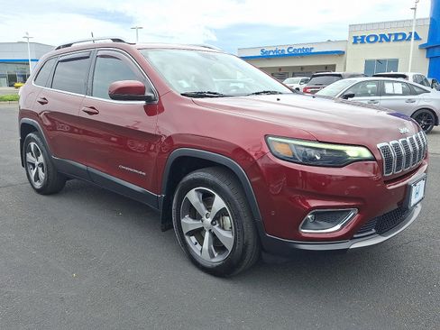 Used 2021 Jeep Cherokee Limited AWD/4WD image 3