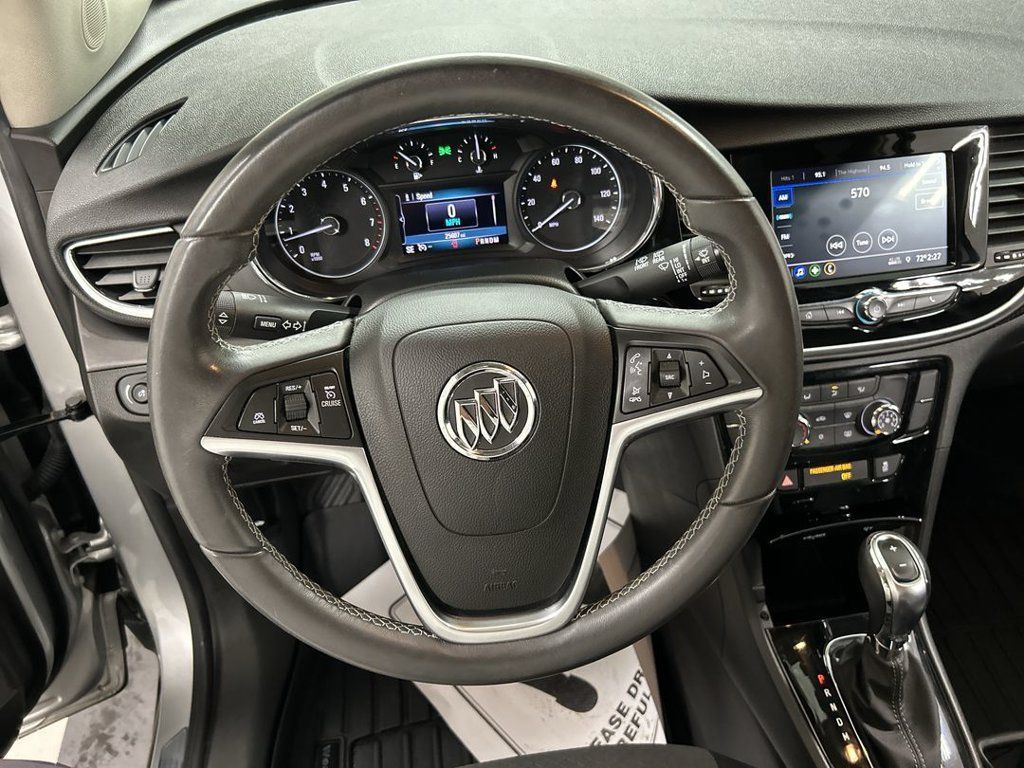 Used 2022 Buick Encore Preferred w/ Safety Package AWD/4WD image 4