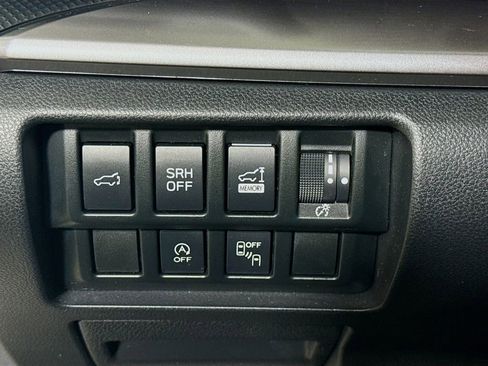 Used 2022 Subaru Forester Premium image 10