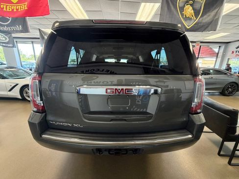 Used 2018 GMC Yukon XL Denali AWD/4WD image 12