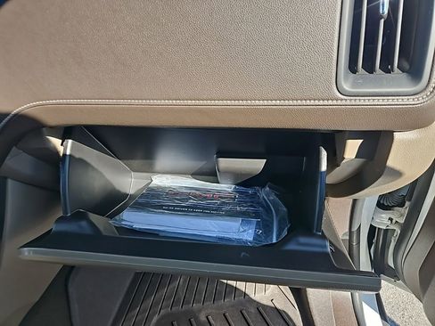 Used 2019 GMC Canyon SLT w/ Trailering Package image 34