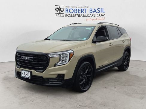 Certified 2023 GMC Terrain SLE w/ Elevation Edition image 1