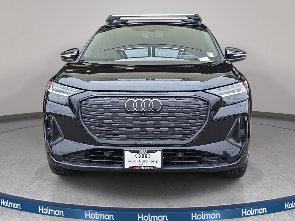 Used 2024 Audi Q4 e-tron Prestige w/ Black Optic Package AWD/4WD image 3