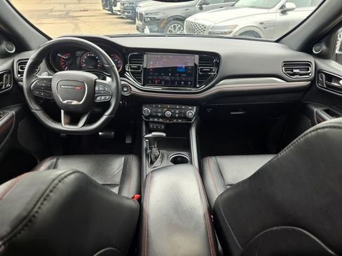 Used 2024 Dodge Durango GT image 7