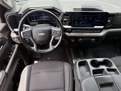 Certified 2023 Chevrolet Silverado 1500 LT w/ Protection Package AWD/4WD image 15