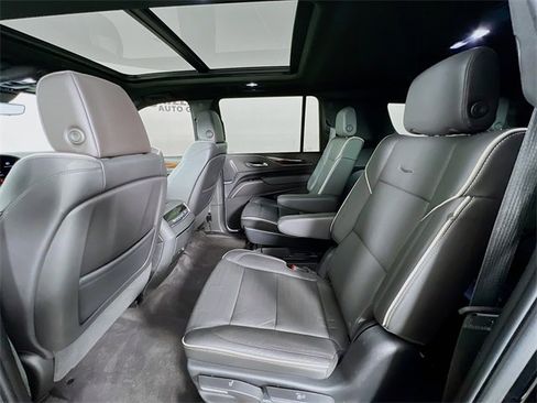 Used 2023 Cadillac Escalade ESV Premium Luxury w/ Performance Package image 24