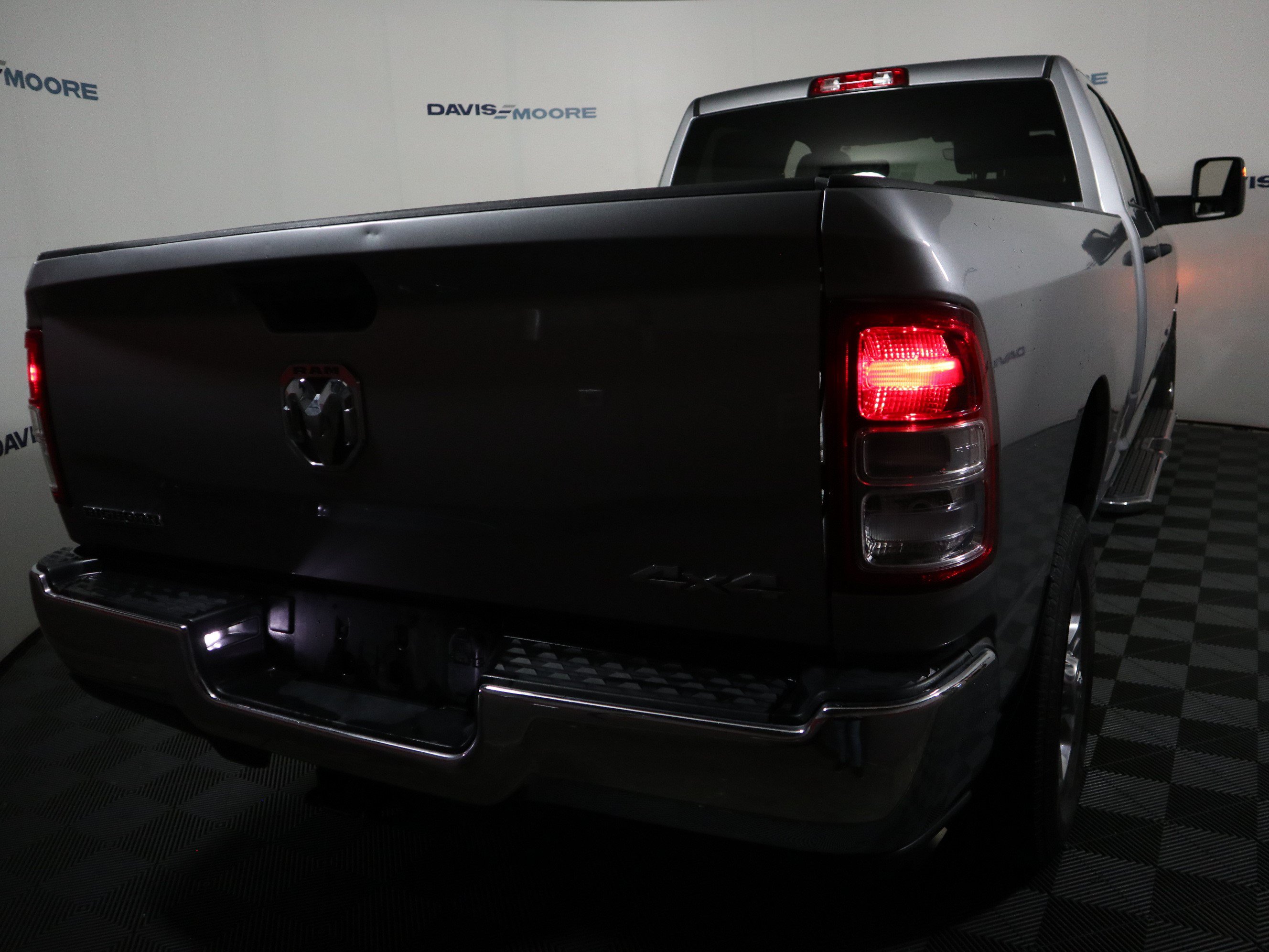 Used 2024 RAM 2500 Big Horn AWD/4WD image 6