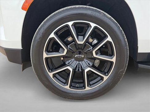 Used 2024 Chevrolet Tahoe RST w/ Luxury Package image 25