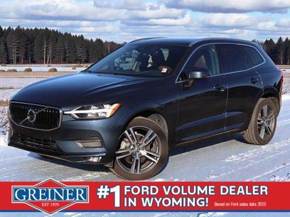 Used 2021 Volvo XC60 T5 Momentum w/ Advanced Package