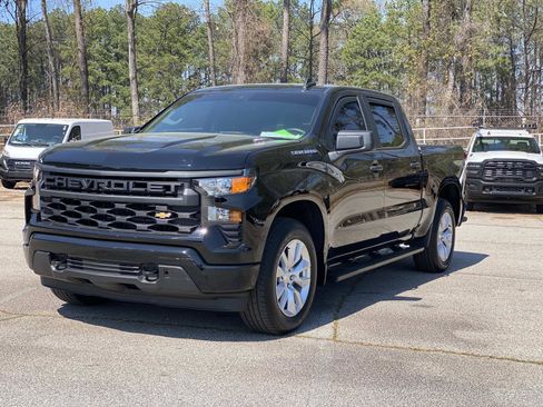 Used 2024 Chevrolet Silverado 1500 Custom image 10