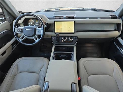 Certified 2024 Land Rover Defender 110 SE AWD/4WD image 9