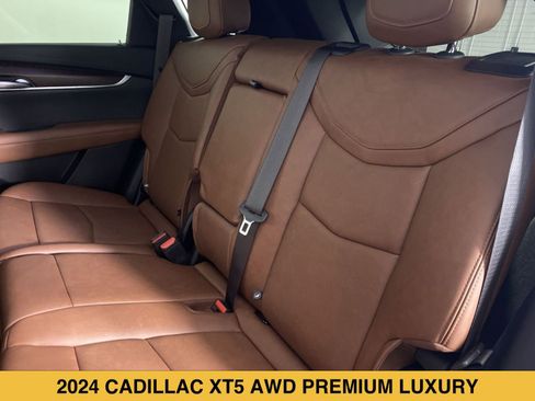 Certified 2024 Cadillac XT5 Premium Luxury w/ LPO, Floor Liner Package AWD/4WD image 14