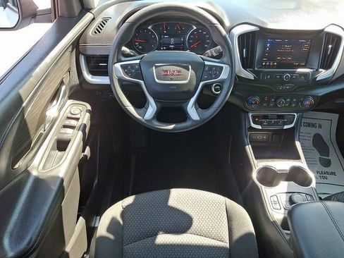 Used 2022 GMC Terrain SLE w/ Driver Convenience Package AWD/4WD image 11