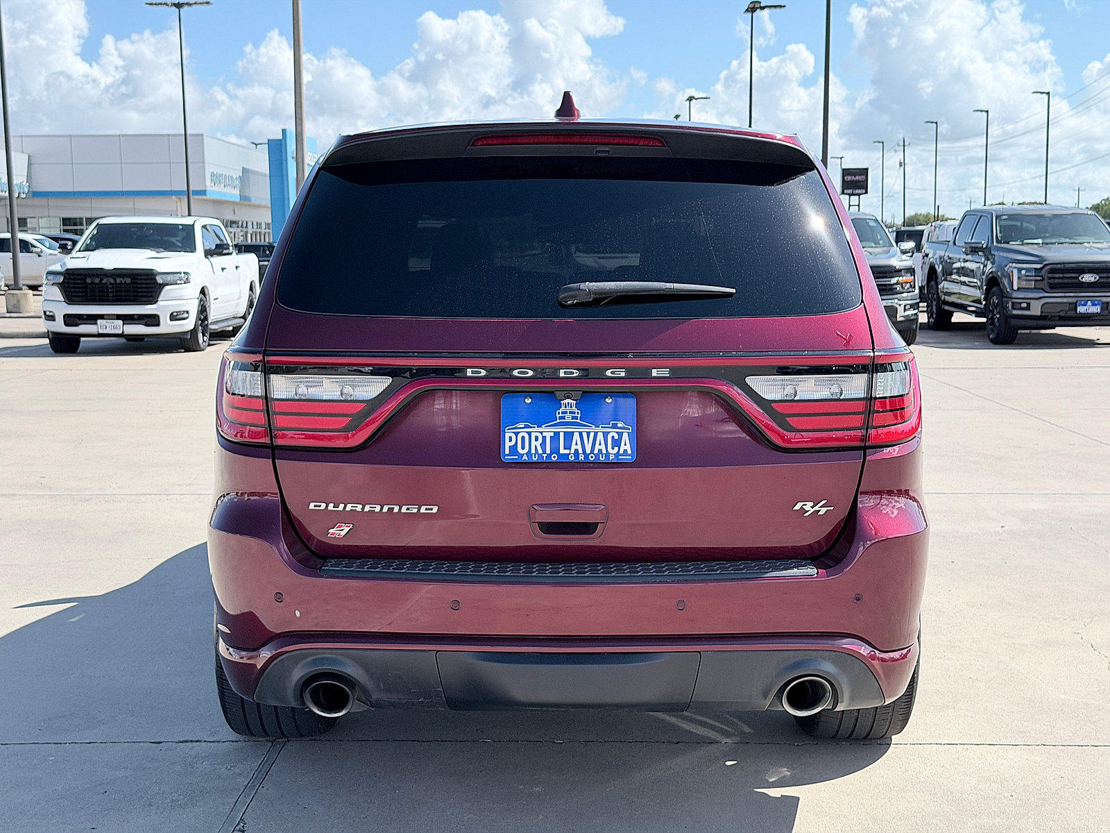 Used 2022 Dodge Durango R/T w/ Tow 'N Go Package AWD/4WD image 6