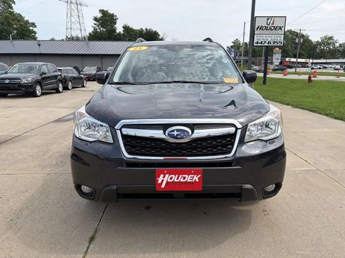 Used 2015 Subaru Forester 2.5i Limited AWD/4WD image 2