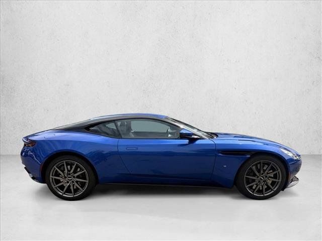 Used 2017 Aston Martin DB11 V12 RWD image 4