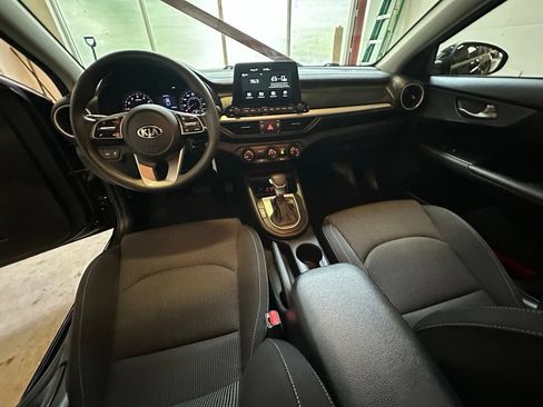 Used 2021 Kia Forte LXS FWD image 26