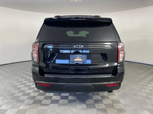 Certified 2022 Chevrolet Tahoe Z71 w/ Luxury Package AWD/4WD image 23