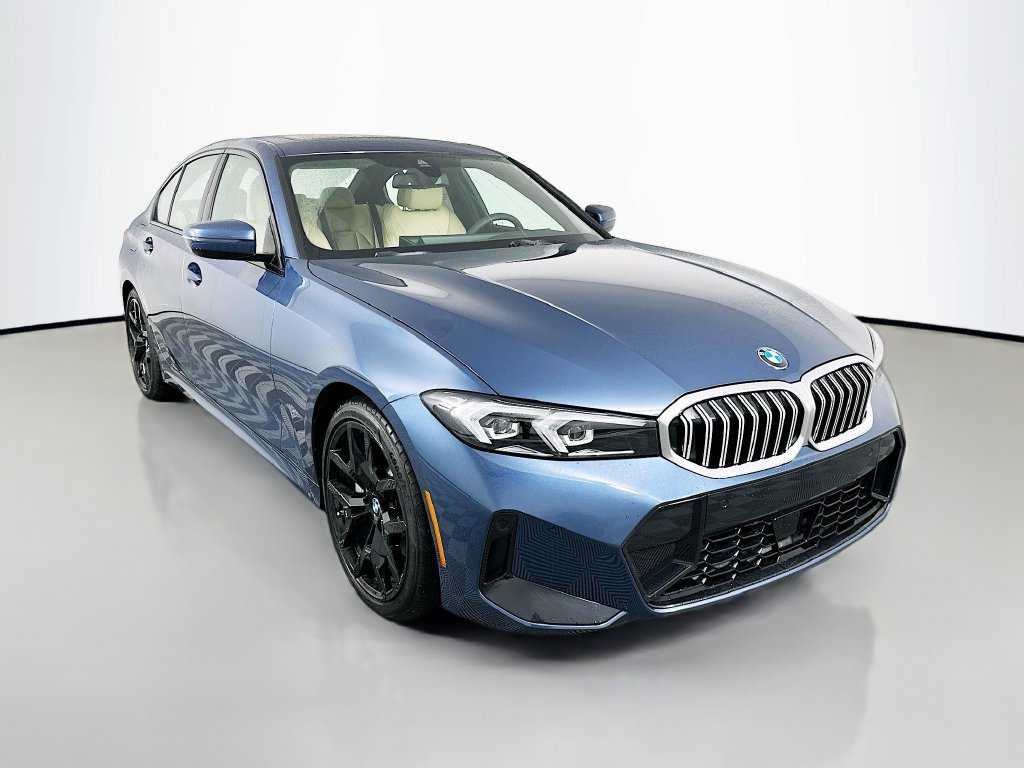 Used 2026 BMW 330i Sedan w/ M Sport Package RWD image 3