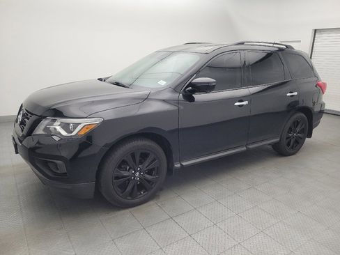 Used 2018 Nissan Pathfinder SL w/ Midnight Edition Package AWD/4WD image 2