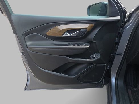 Certified 2020 GMC Terrain SLE w/ Driver Convenience Package FWD image 30