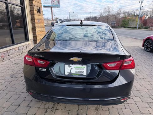 Used 2023 Chevrolet Malibu LT image 4