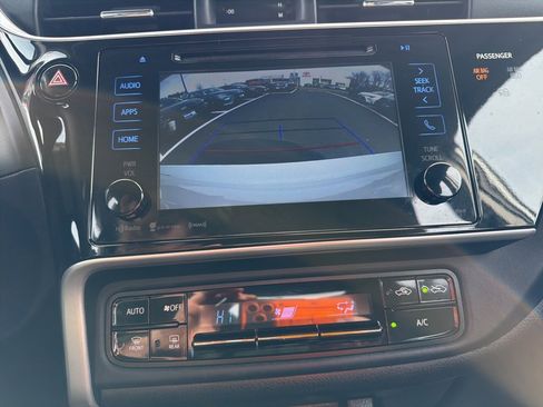 Used 2017 Toyota Corolla LE w/ LE Premium Package image 29