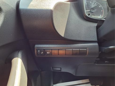 Used 2025 Toyota Corolla LE FWD image 18