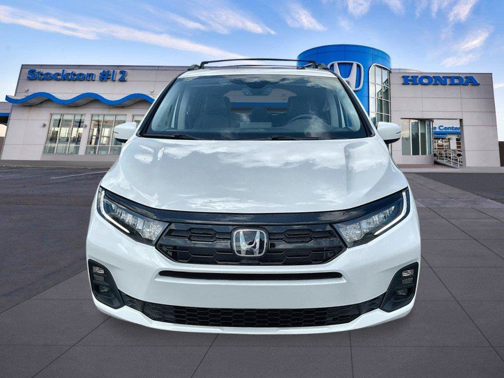 New 2027 Honda Odyssey Touring image 8