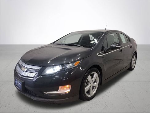 Used 2014 Chevrolet Volt Premium w/ Premium Trim Package image 2